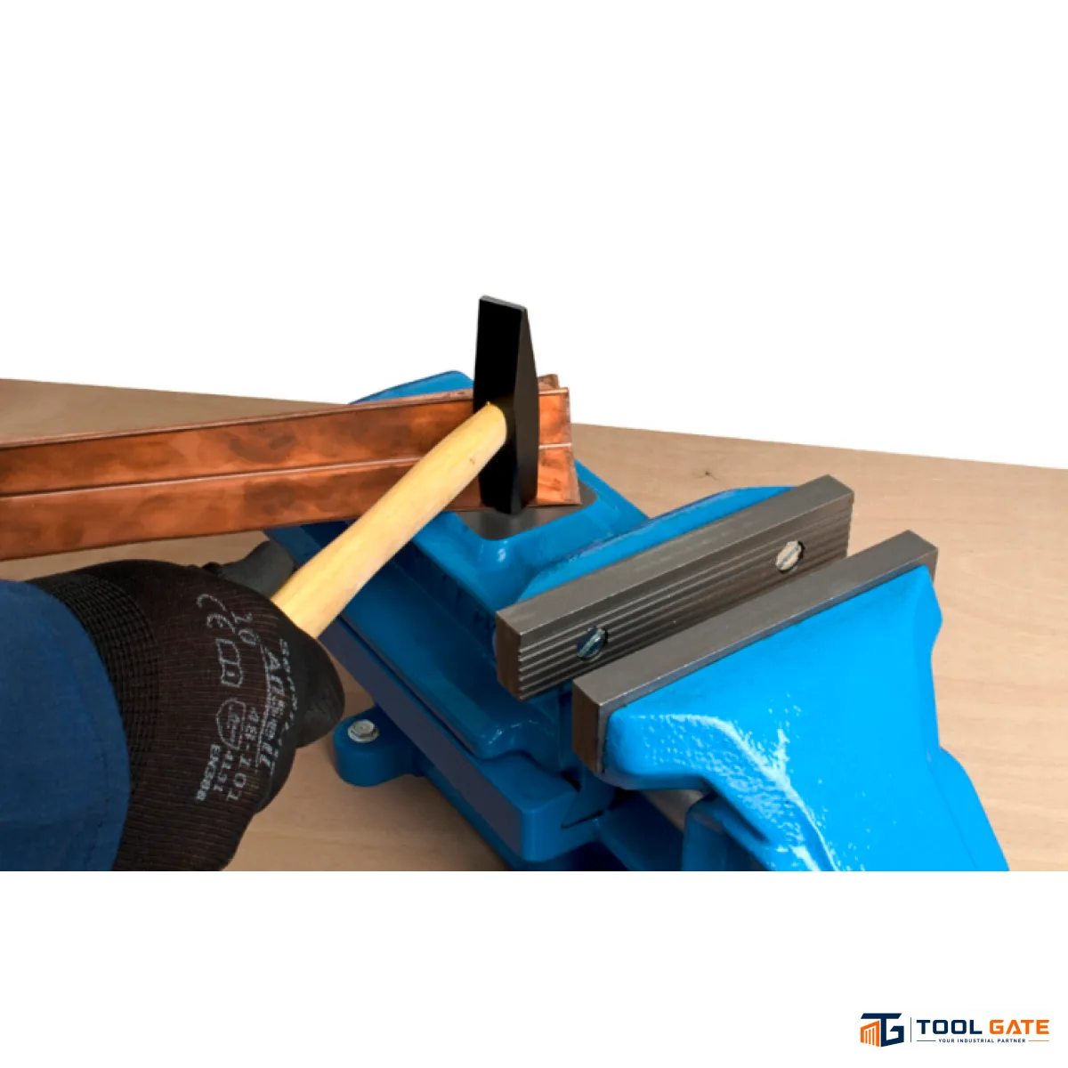منجلة - Bench Vise 5 بوصة يونيور سلوفيني موديل 721/6