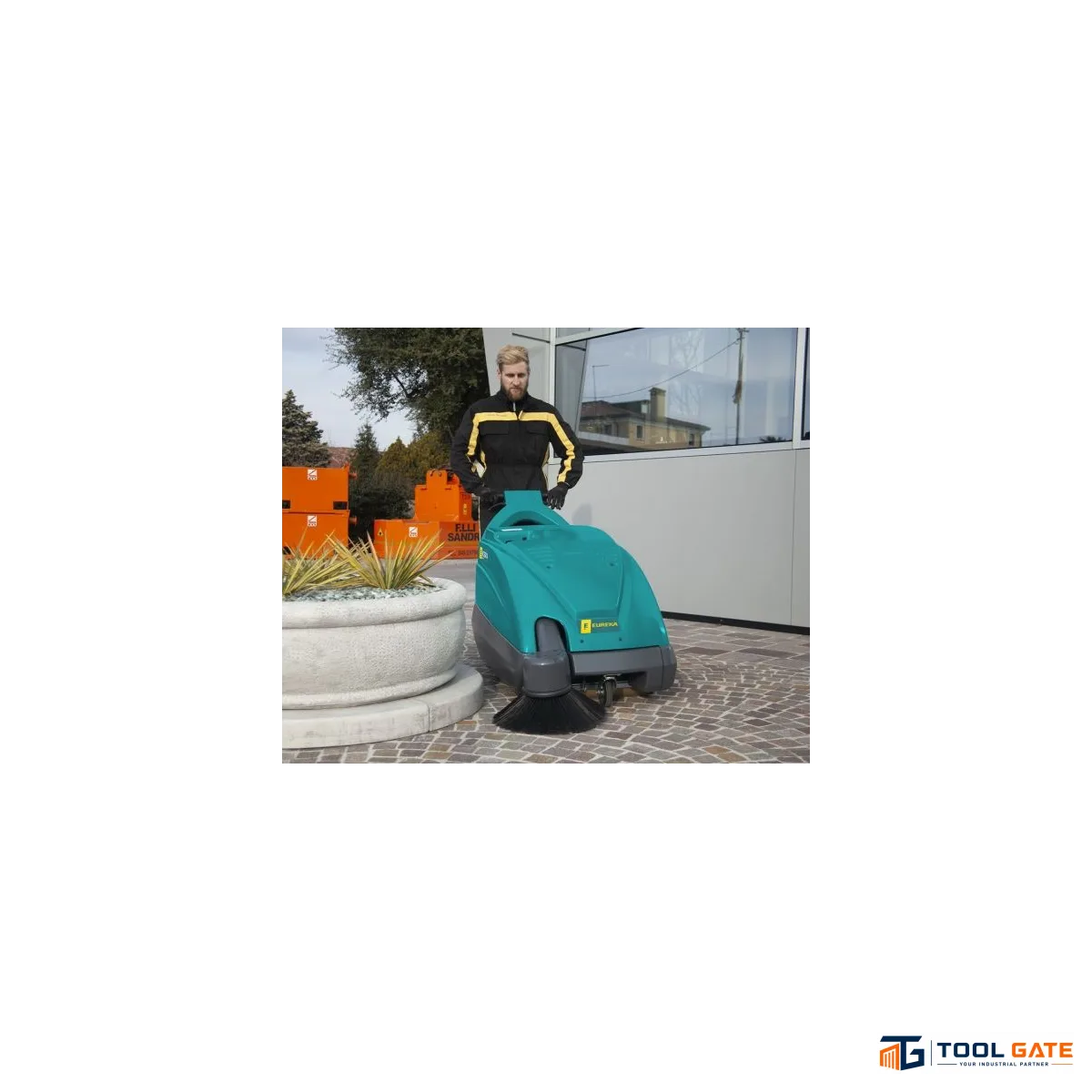 ماكينة كنس أرضيات Eureka KOBRA SH – بنزين هوندا